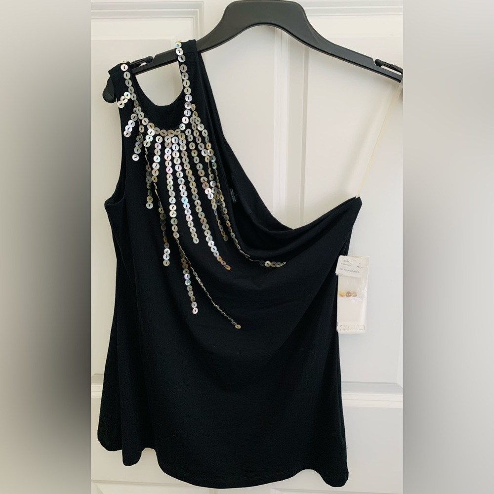 ✨New✨ (With tags) | Forever 21 | One shoulder top